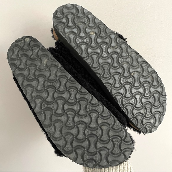 Papillio Birkenstock Black Big Buckle Shearling Arizona Sandals - 39/8 - 8.5 - Picture 7 of 12